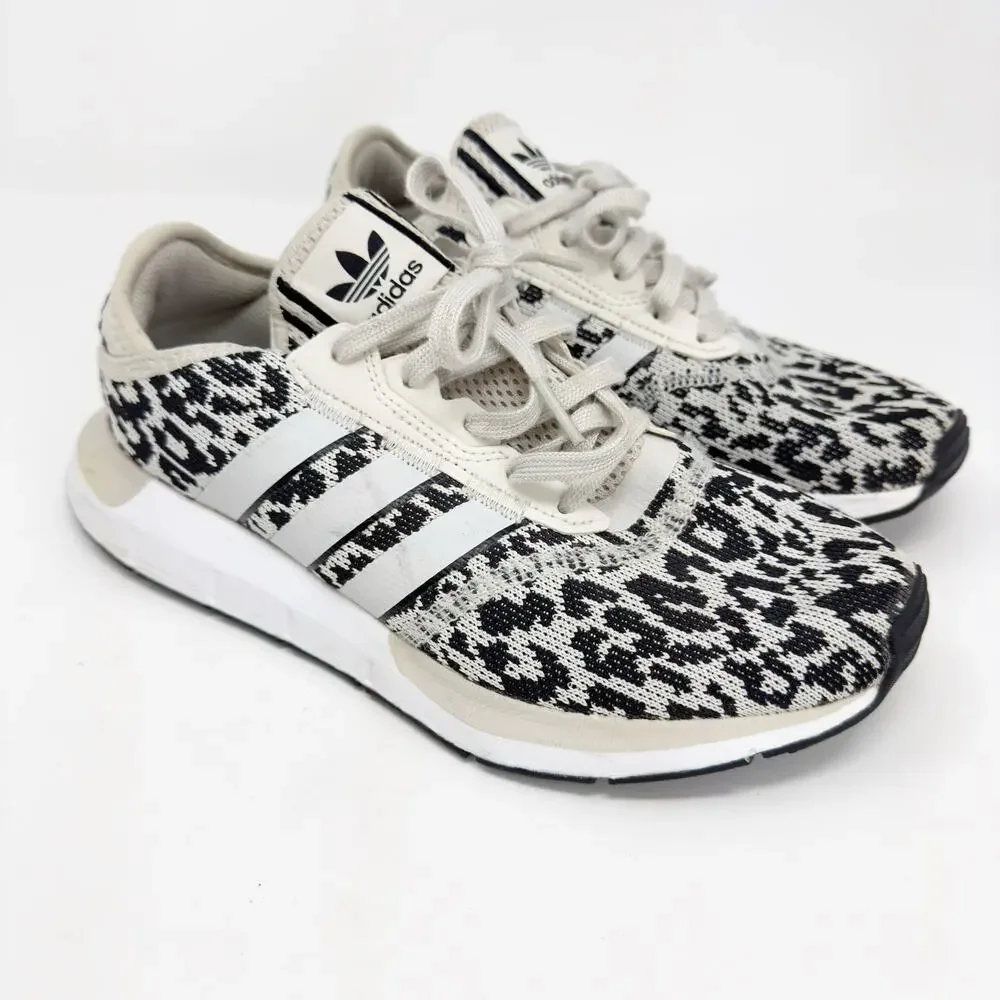 Adidas Women's Swift Run Black & White Leopard Print Sneakers 8.5 - Picture 1 of 7